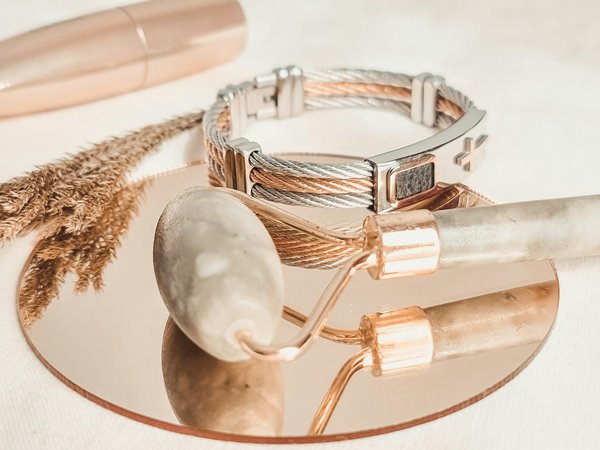 Quelles croisières offrent des ateliers de fabrication de bijoux en jade en Nouvelle-Zélande?