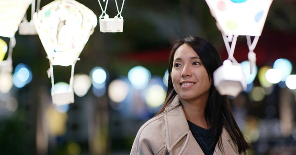 Quelle croisière permet d'assister à des festivals de lanternes en Asie?